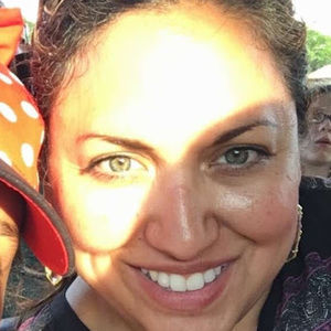 Meet your Posher, Esther